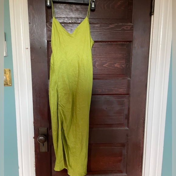 Rujuta Sheth Mia Dress - Picture 3 of 6